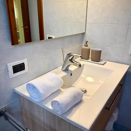 Al Portico Guest house Pove del Grappa