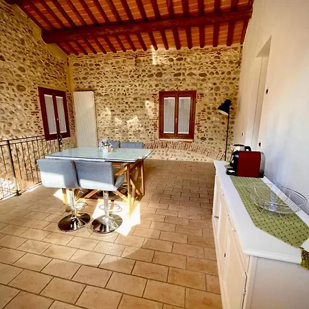 Al Portico Guest house *